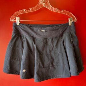 Lululemon Pacemaker women tennis skirt size 8 reg navy blue
